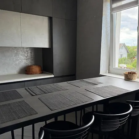 Kumanets Semesterbostad *