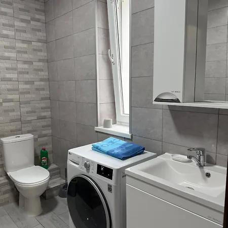 Kumanets Semesterbostad Skhidnytsia